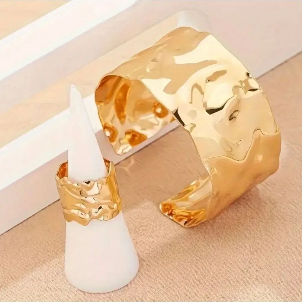 Metallic Gold Bangle Bracelet Matching Ring Set - Picture 3 of 4